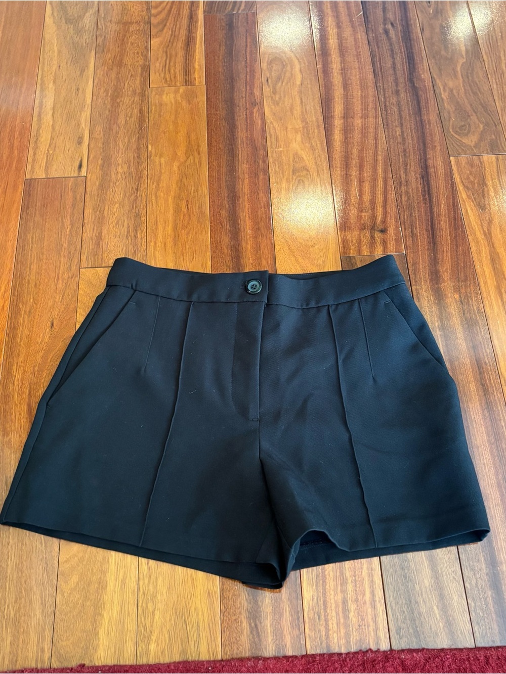 Dynamite Black High Waisted Tailored Shorts Size 4